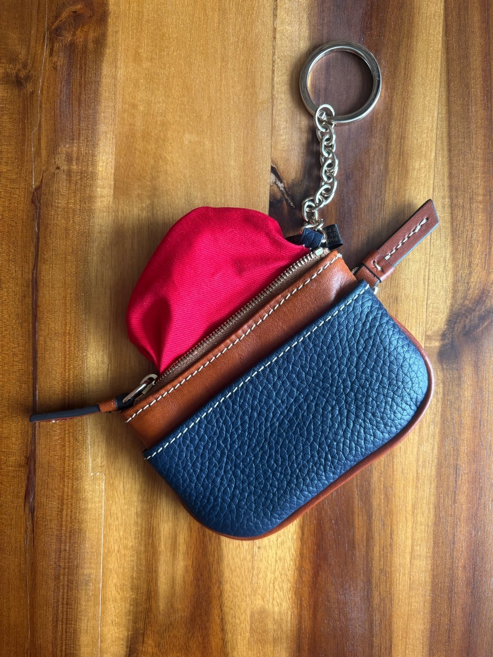 D&B Pebble Grain Small Coin Case Navy/ Brown - EUC - Picture 4 of 6